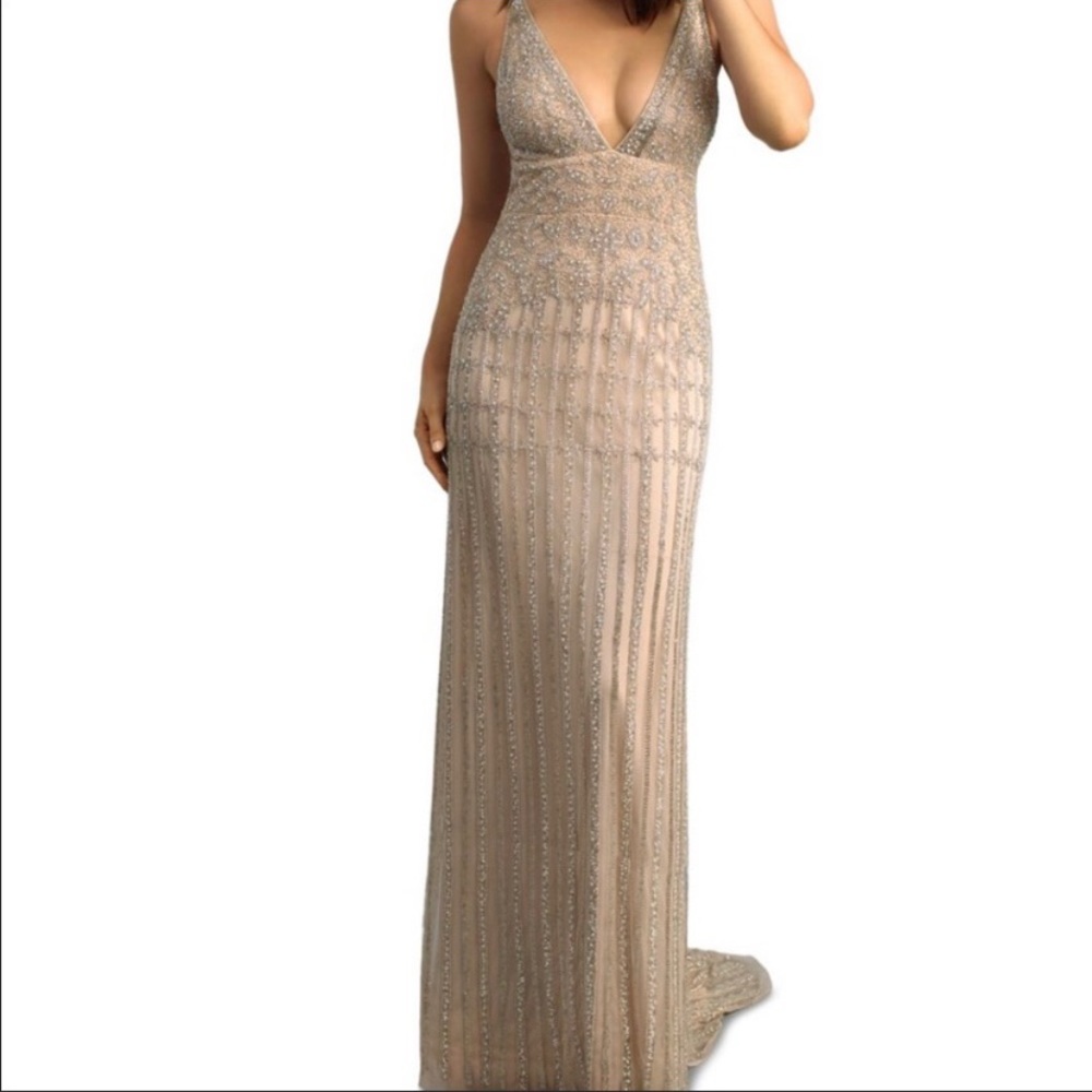 Basix Gown